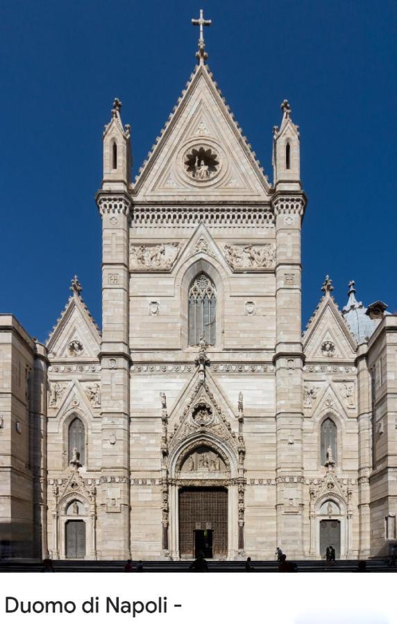 Toledo'S Rambla Casa Vacanze เนเปิลส์ ภายนอก รูปภาพ