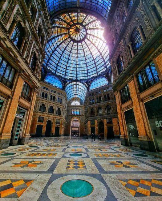 Toledo'S Rambla Casa Vacanze เนเปิลส์ ภายนอก รูปภาพ